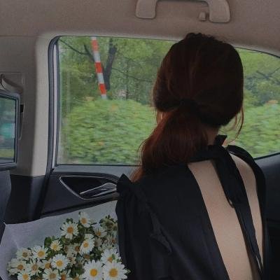 布衣之下万贯之身